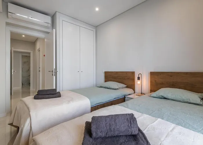 Rocha Mar By Portucasa Apartment Portimão